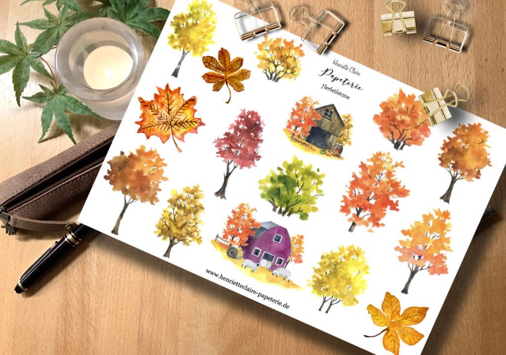 Beistle Herbstbäume Hintergrund – 2 Stück, Je 122 X 76 Cm, Kunststoff, Für Herbst- & Thanksgiving-Deko
